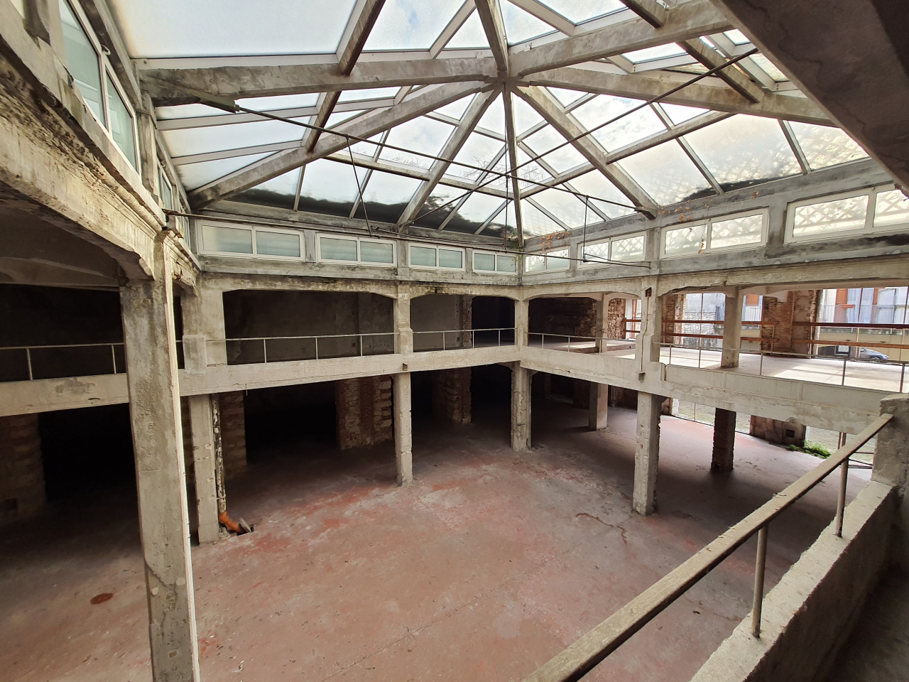 Rustico a Destinazone commerciale in vendita a Verona — foto 3
