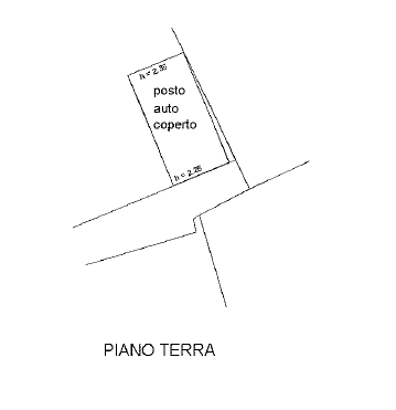IN BEN TENUTA CORTE AMPIO APPARTAMENTO CON TERRAZZO E POSSIBILITA' 2 POSTI AUTO