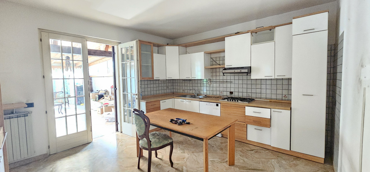 Ampia casa a schiera di testa con grande giardino a San Bonifacio in vendita a San Bonifacio — foto 4