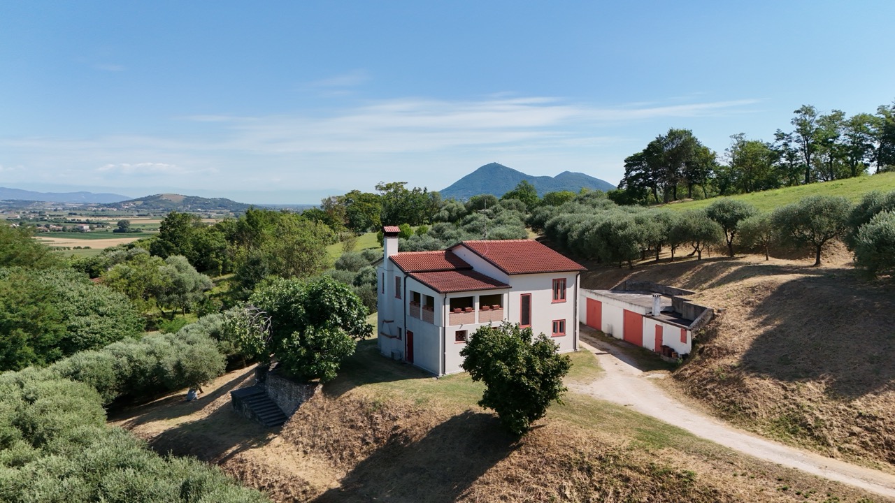 Lozzo Atestino – Casa singola – terratetto
