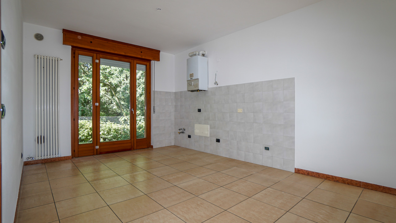 Appartamento con giardino privato e doppio garage ad Arcole in vendita a Arcole — foto 6