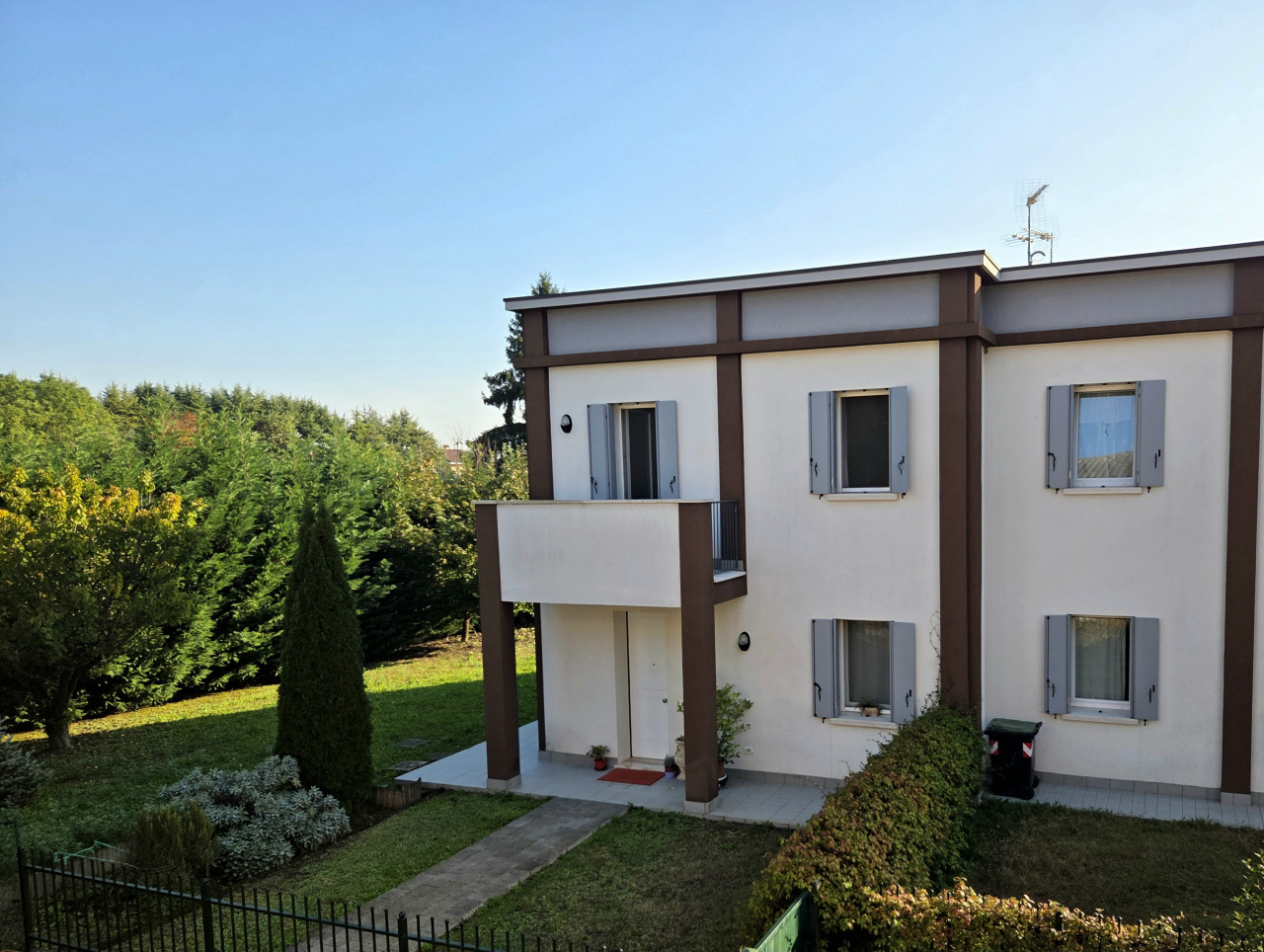 Abano Terme – Trifamiliare – porzione di testa