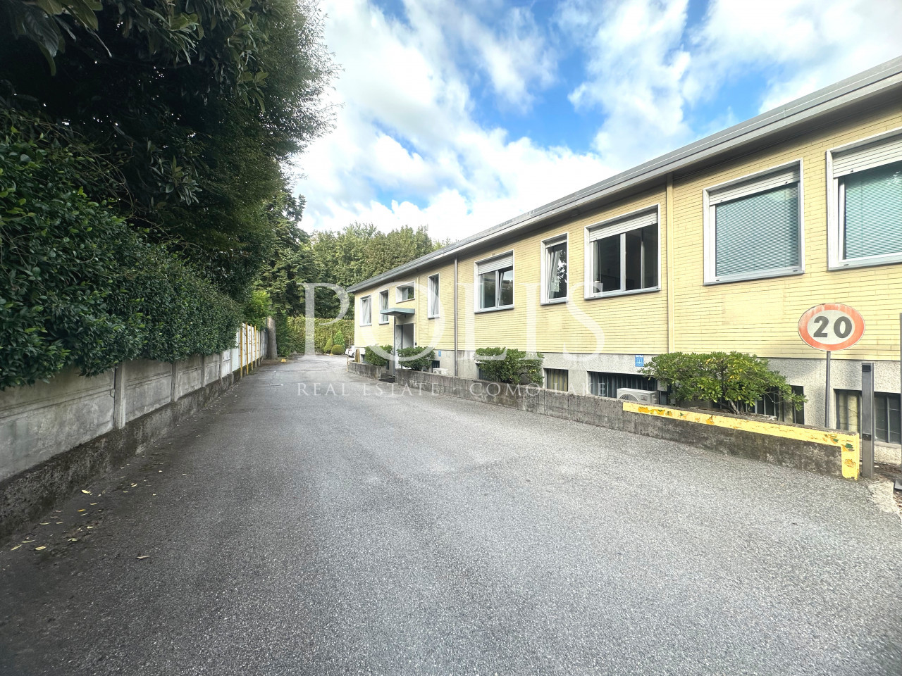 IMMOBILE CON DESTINAZIONE PRODUTTIVA IN ZONA STRATEGICA