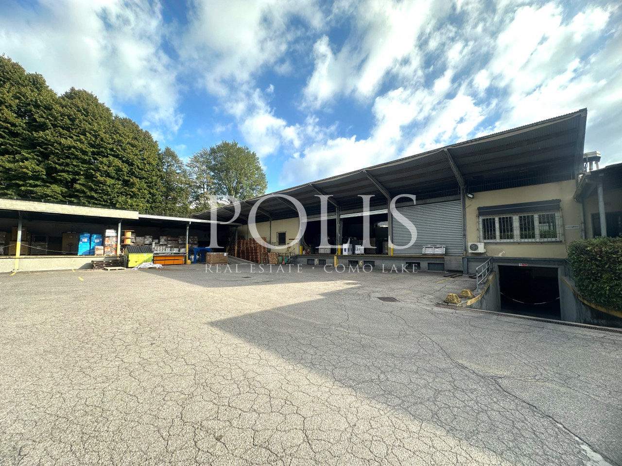 IMMOBILE CON DESTINAZIONE PRODUTTIVA IN ZONA STRATEGICA