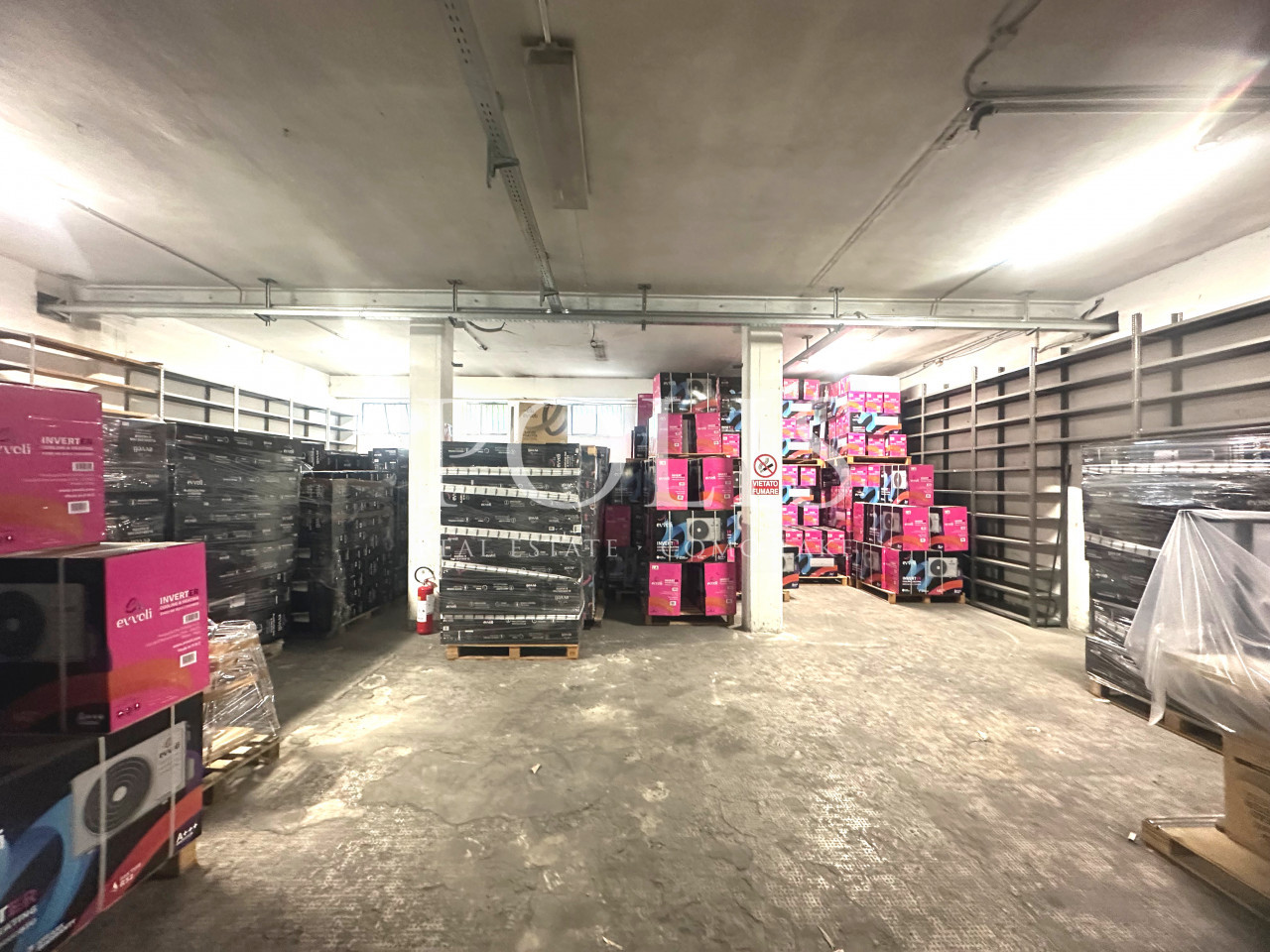 IMMOBILE CON DESTINAZIONE PRODUTTIVA IN ZONA STRATEGICA