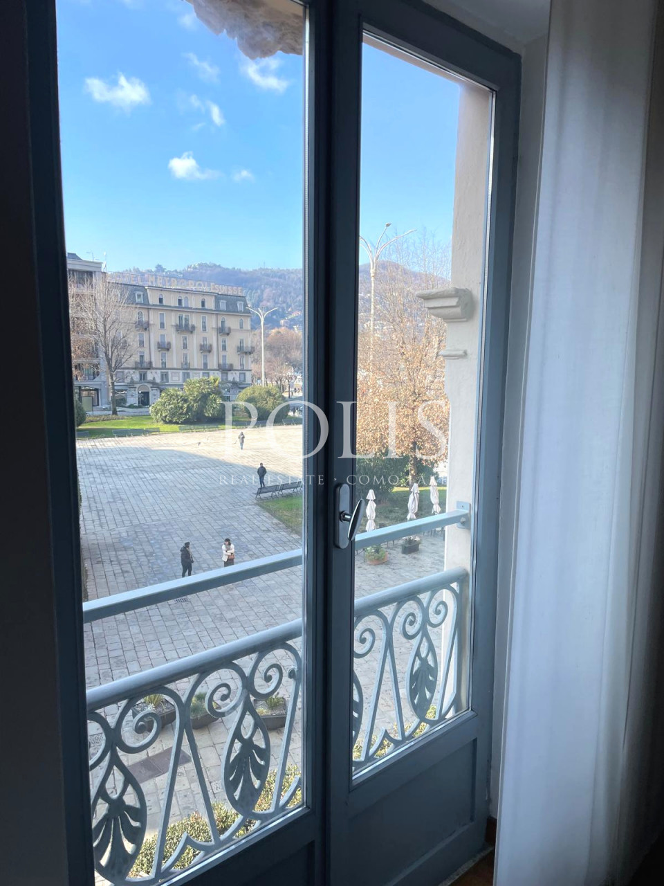 ELEGANTE UFFICIO DI RAPPRESENTANZA IN LOCATION DI PRESTIGIO