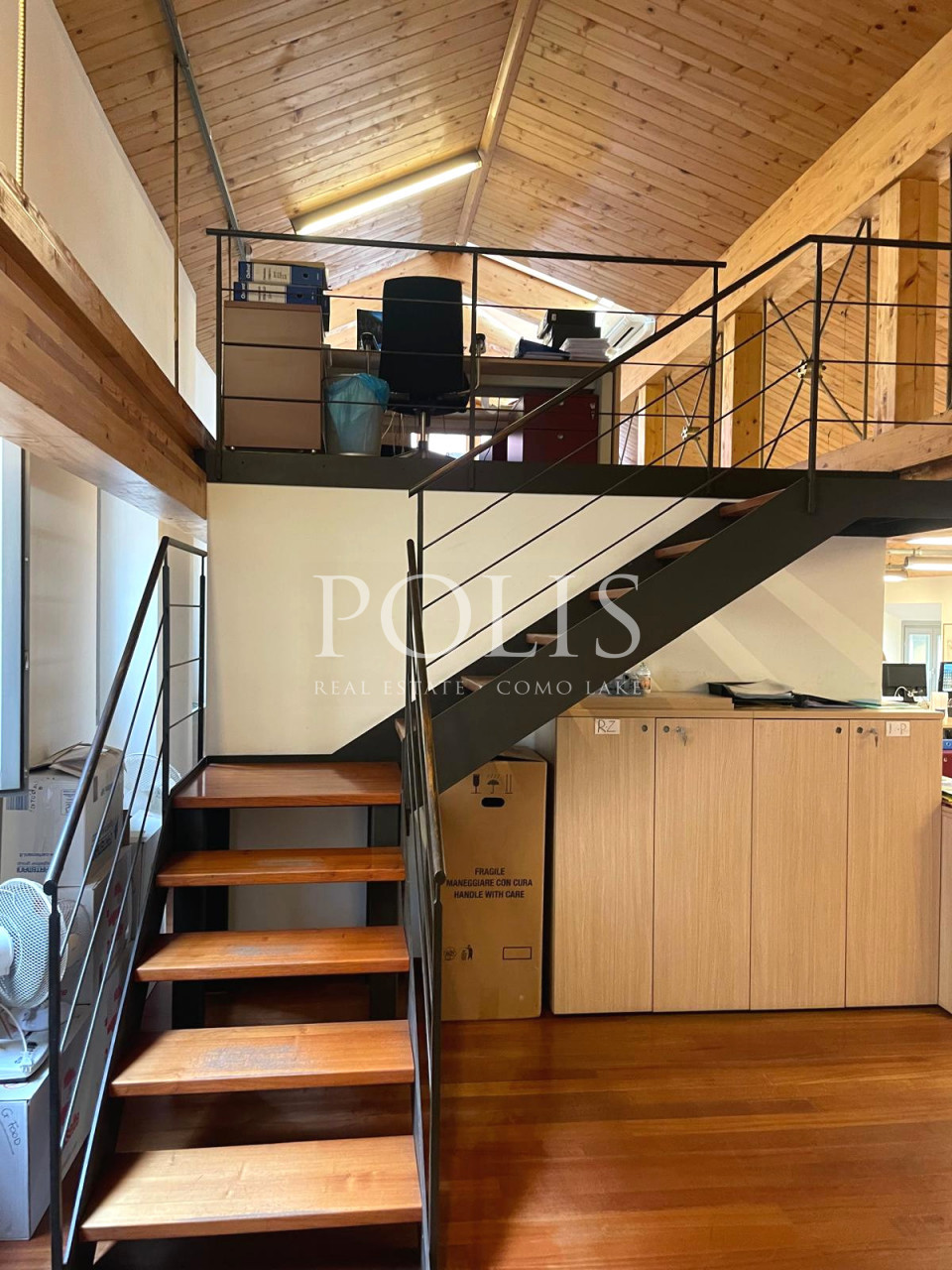 ELEGANTE UFFICIO DI RAPPRESENTANZA IN LOCATION DI PRESTIGIO