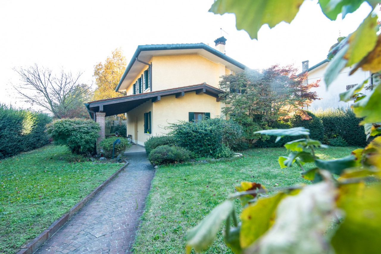 Torreglia – Villa – contemporanea