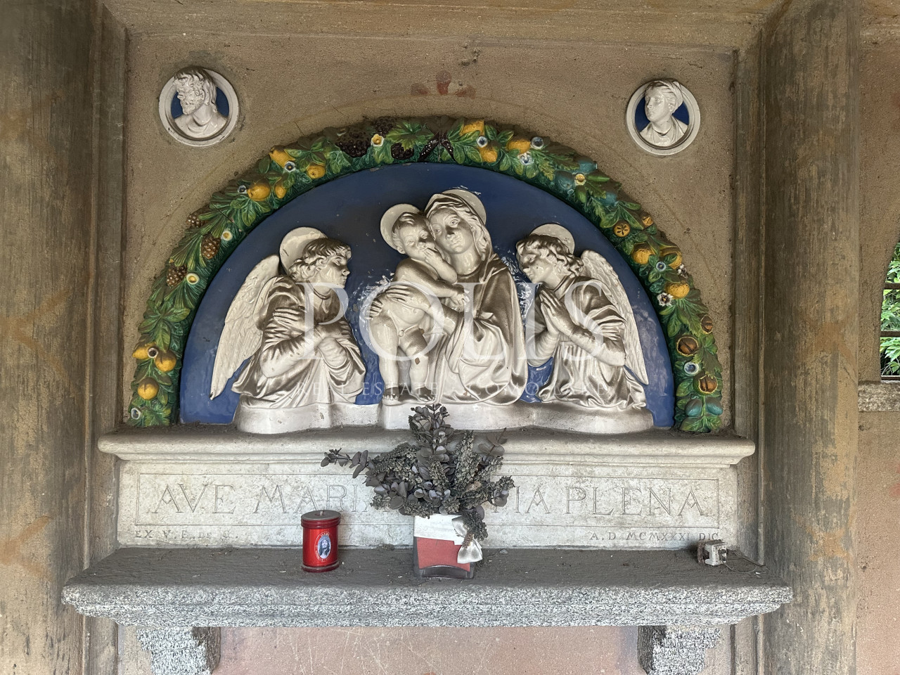 AFFASCINANTE VILLA D'EPOCA NEL CENTRO PAESE