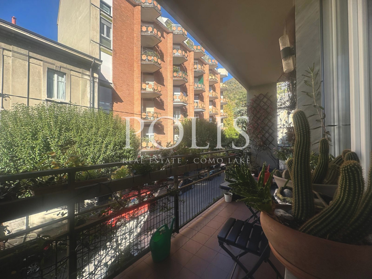 AMPIO ED ELEGANTE APPARTAMENTO QUADRILOCALE CON POSTO AUTO COPERTO