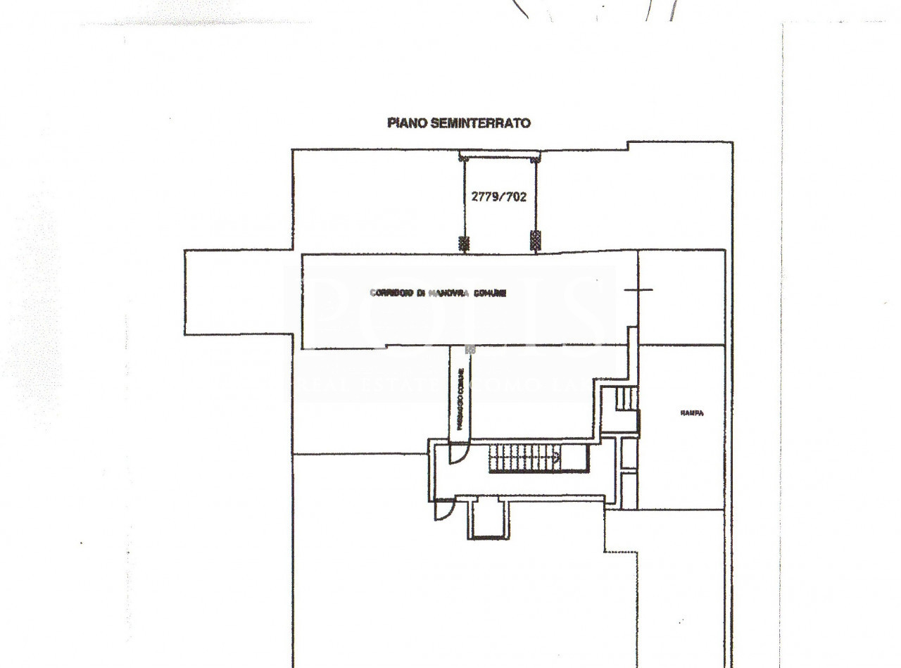 AMPIO ED ELEGANTE APPARTAMENTO QUADRILOCALE CON POSTO AUTO COPERTO