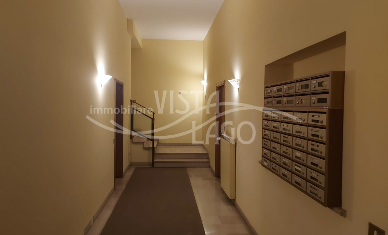 MONOLOCALE RISTRUTTURATO E ARREDATO IN VIALE INNOCENZO