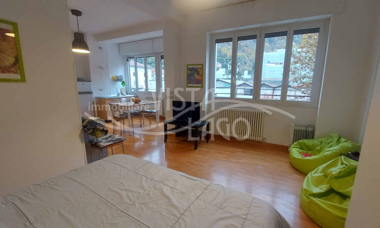 MONOLOCALE RISTRUTTURATO E ARREDATO IN VIALE INNOCENZO