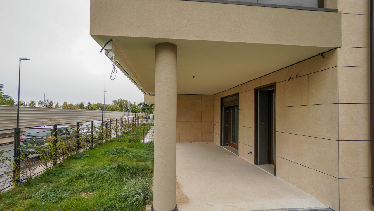 Nuovo appartamento piano terra con giardino esclusivo e garage in vendita a Verona — foto 11