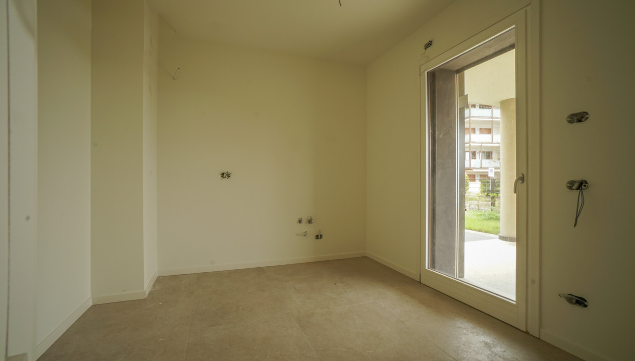 Nuovo appartamento piano terra con giardino esclusivo e garage in vendita a Verona — foto 13