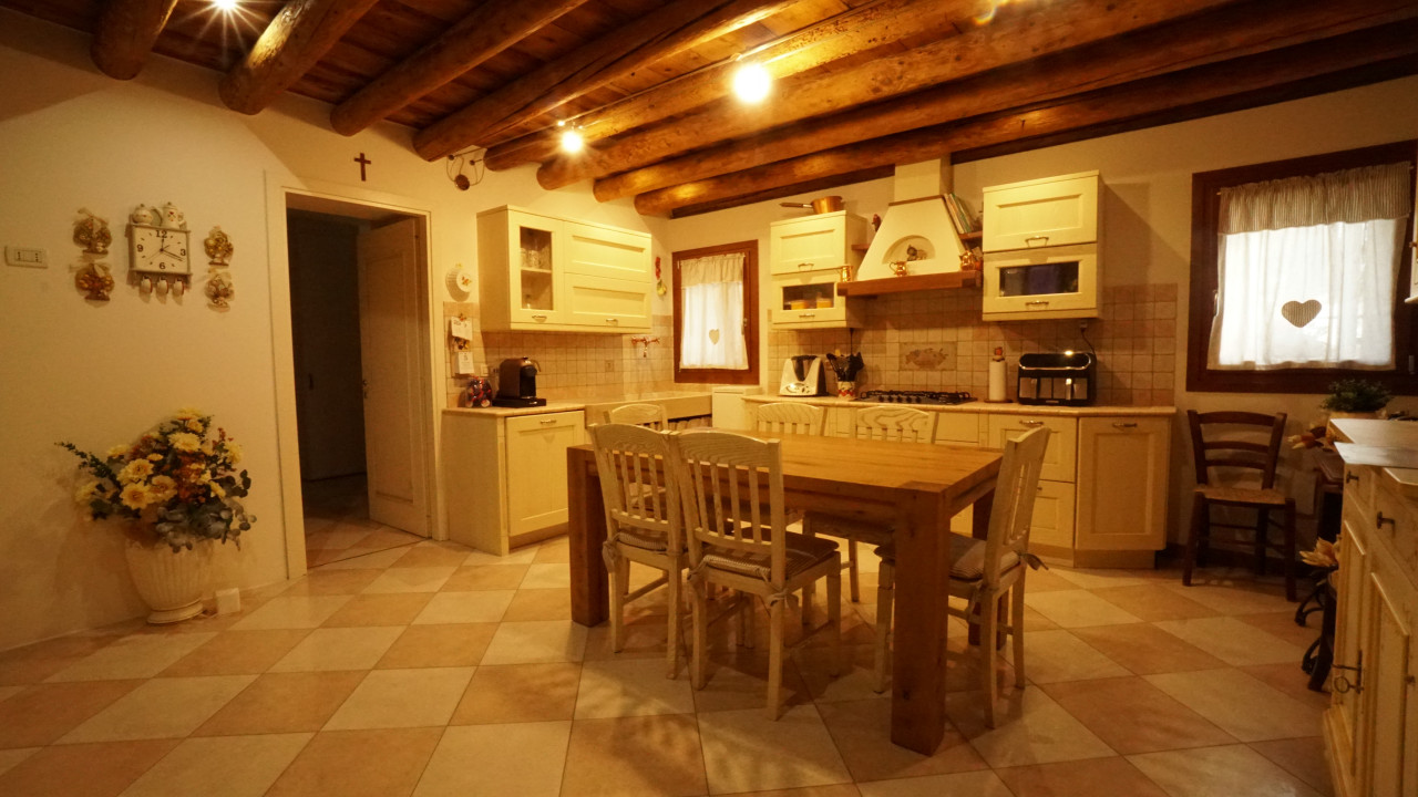 Casa a schiera d'angolo - Terrassa RONCA' in vendita a Roncà — foto 8