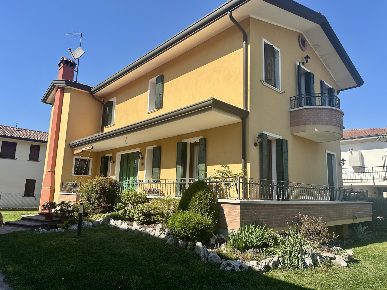 Selvazzano Dentro – Casa singola – terratetto