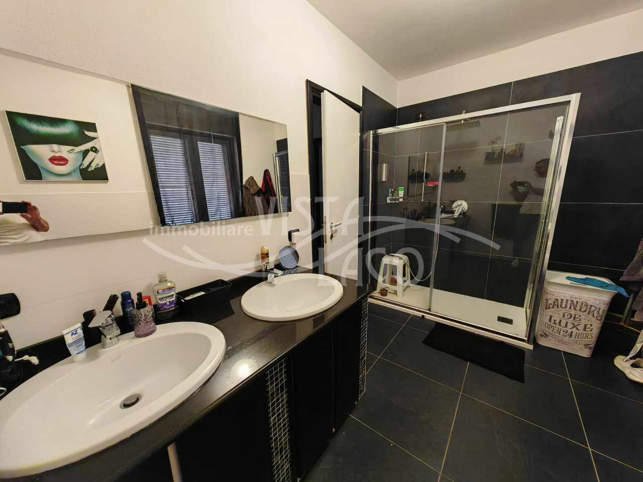 IN POSIZIONE TRANQUILLA VILLA UNIFAMILIARE CON GIARDINO COMPLETAMENTE RISTRUTTURATA