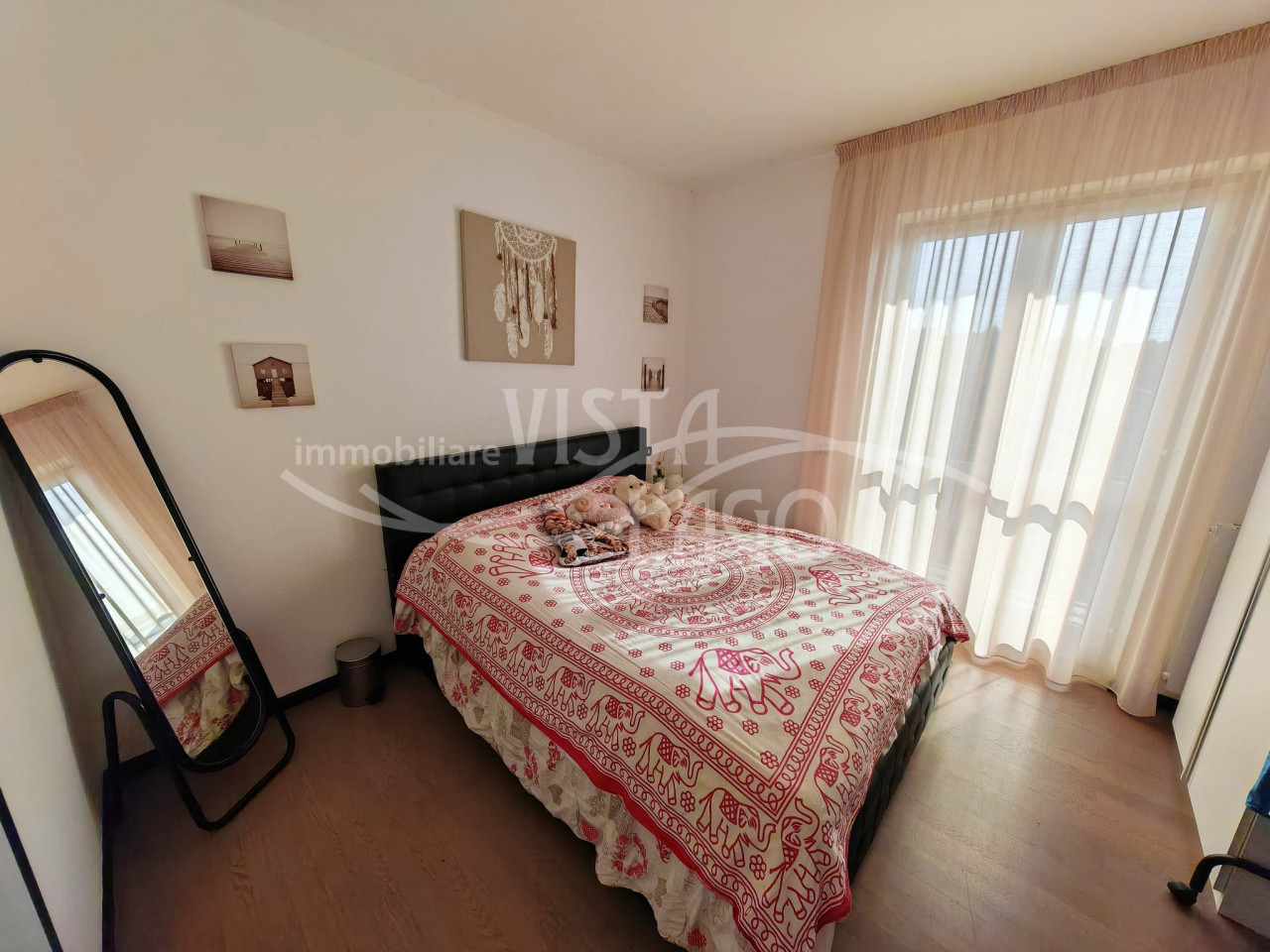 IN POSIZIONE TRANQUILLA VILLA UNIFAMILIARE CON GIARDINO COMPLETAMENTE RISTRUTTURATA