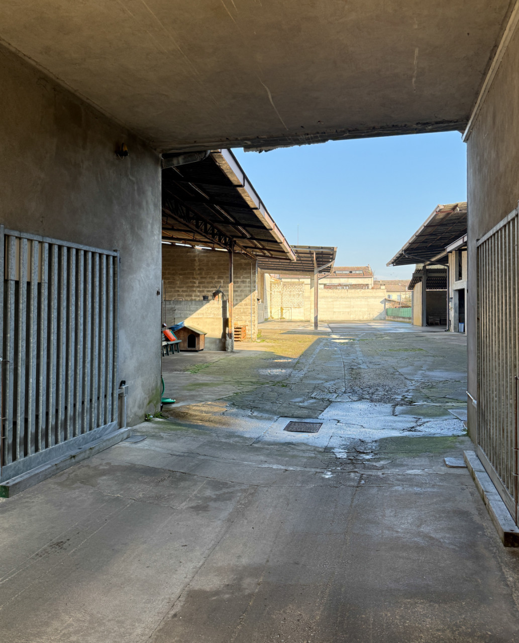 Abitazione, negozio, ufficio, magazzini e tettoie in vendita a Arcole — foto 8