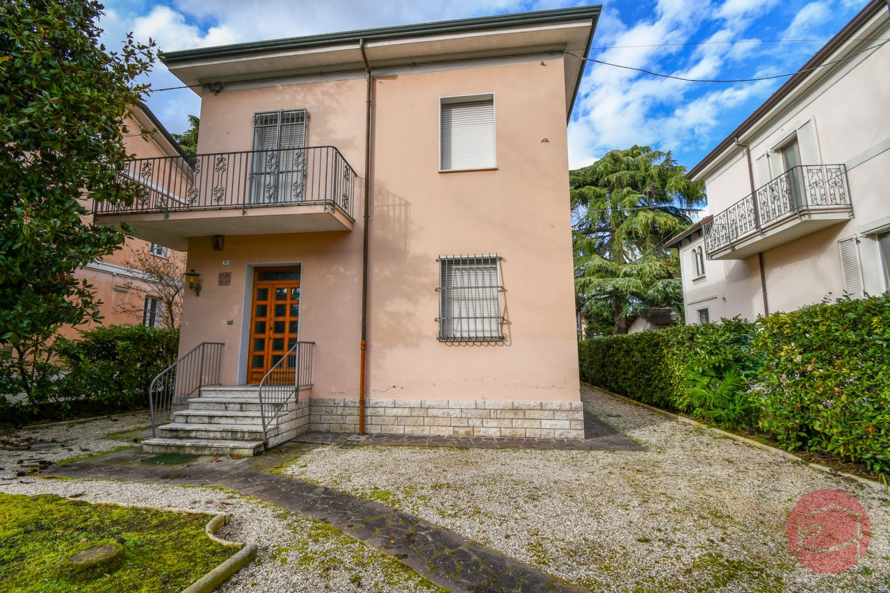 Madonna delle Rose - Villa