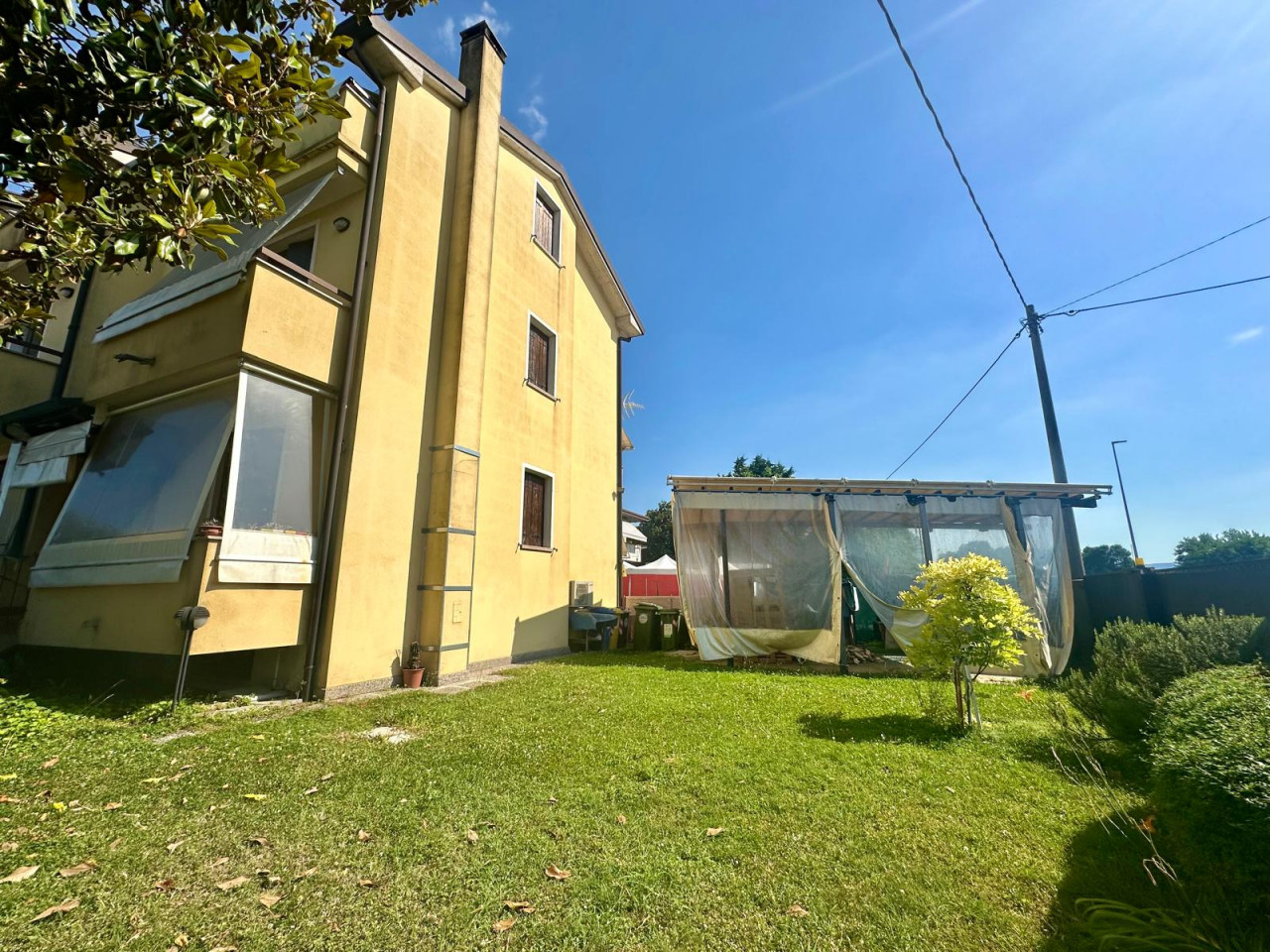 Selvazzano Dentro – Casa a schiera – porzione di testa