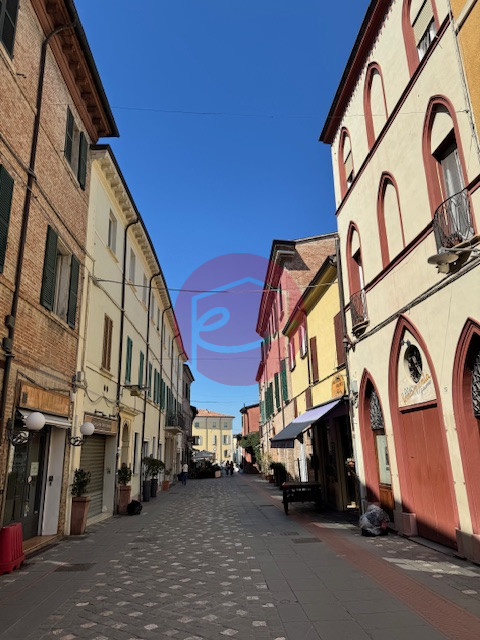  - Negozio