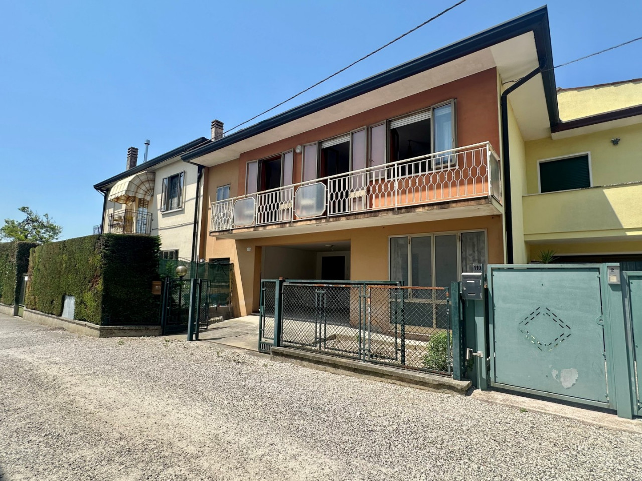 Selvazzano Dentro – Casa a schiera – porzione centrale