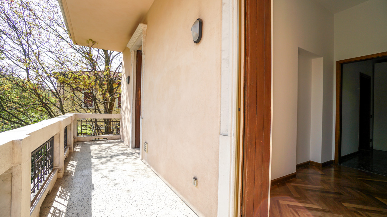 Appartamento con due posti auto coperti - zona San Zeno / porta palio in vendita a Verona — foto 5