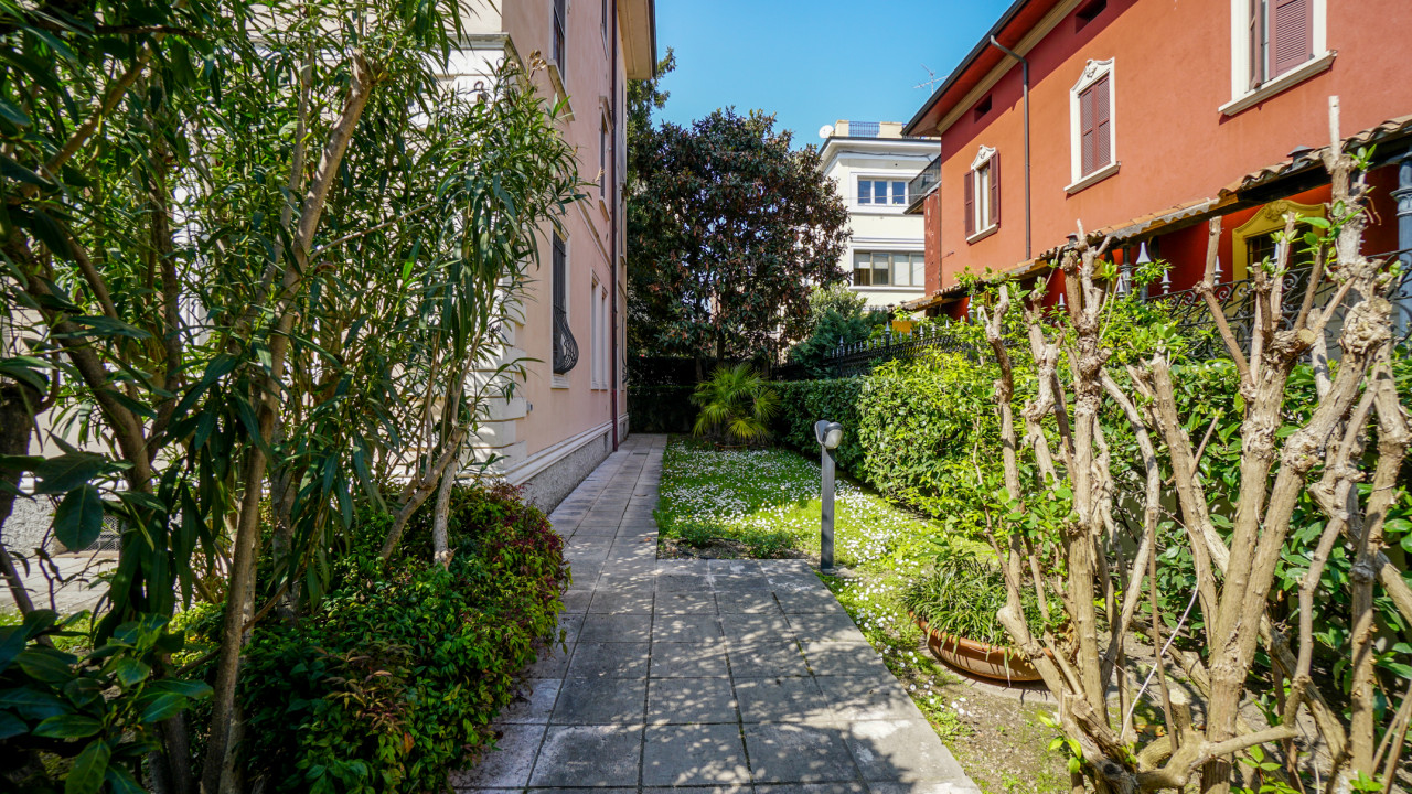 Appartamento con due posti auto coperti - zona San Zeno / porta palio in vendita a Verona — foto 18