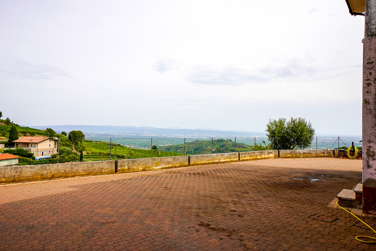 Fittà di Soave – Casa singola con vista panoramica sui vigneti in vendita a Soave — foto 18