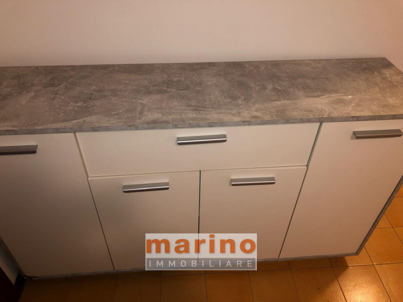 FACCIOLATI/PONTECORVO Ampio midi-appartamento arredato, composto da ingresso, soggiorno con angol...