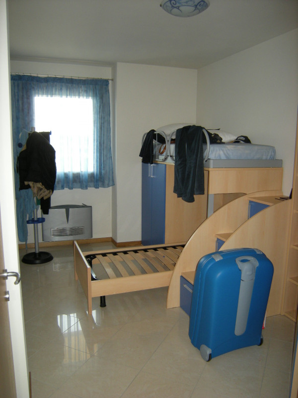 CAMPIGLIA dei BERICI: In posizione comoda al centro paese e alla S.s. Riviera Berica, proponiamo ...