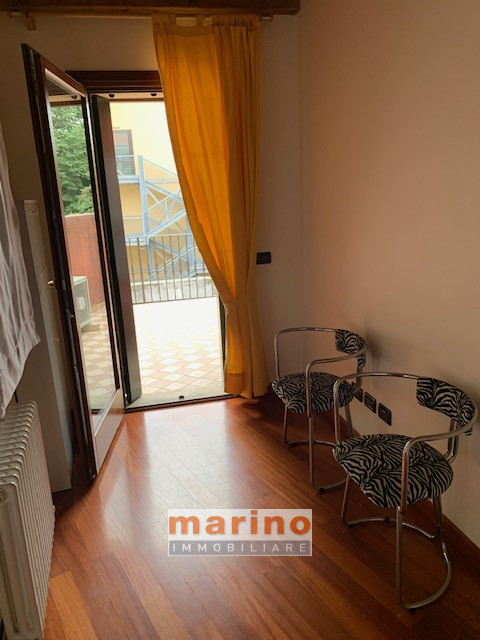 PADOVA CENTRO STORICO VIA SANTA SOFIA  Appartamento ristrutturato in elegante palazzetto di sole ...