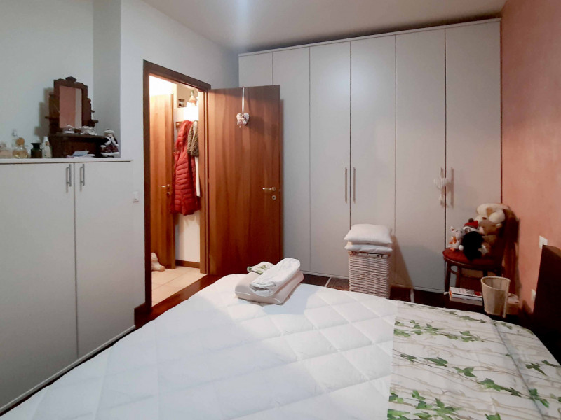 BREDA DI PIAVE frazione Vacil, a 8 km e 15 minuti in auto da Treviso, affittasi a referenziati co...