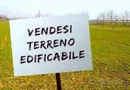Scopri l'opportunità unica di acquistare un lotto di terreno edificabile situato nella prestigios...