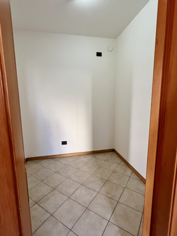 IN VENDITA A CAVAZZALE: MINI APPARTAMENTO PARZIALMENTE ARREDATO, CON GIARDINO PRIVATO E INGRESSO ...