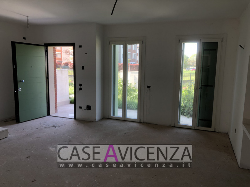 GRISIGNANO DI ZOCCO - CLASSE ENERGETICA A3 - Proponiamo in centro paese, ULTIMA ESCLUSIVA PORZION...