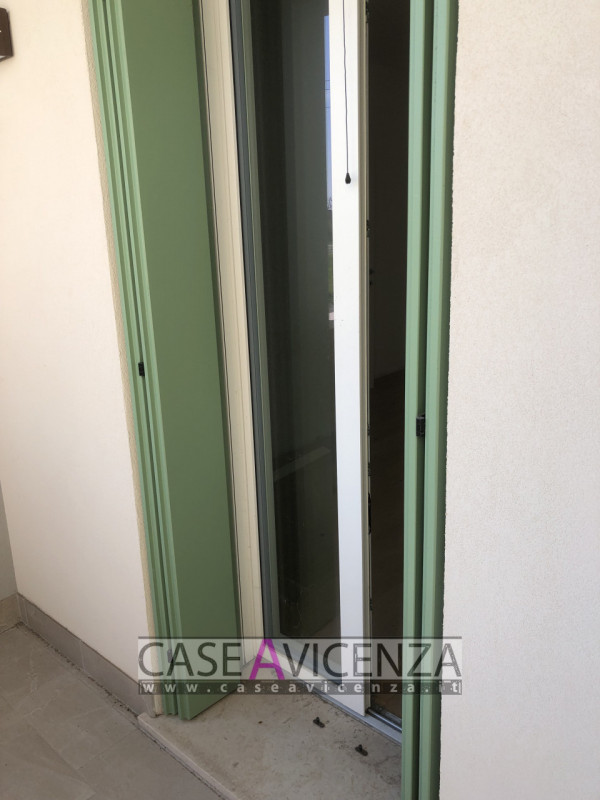 GRISIGNANO DI ZOCCO - CLASSE ENERGETICA A3 - Proponiamo in centro paese, ULTIMA ESCLUSIVA PORZION...