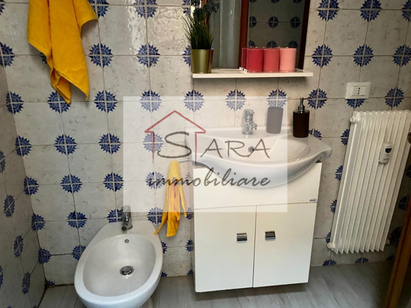 DISPONIBILE DAL 1° MAGGIO 2026

In locazione appartamento bilocale di 35 mq, ideale per UNA perso...