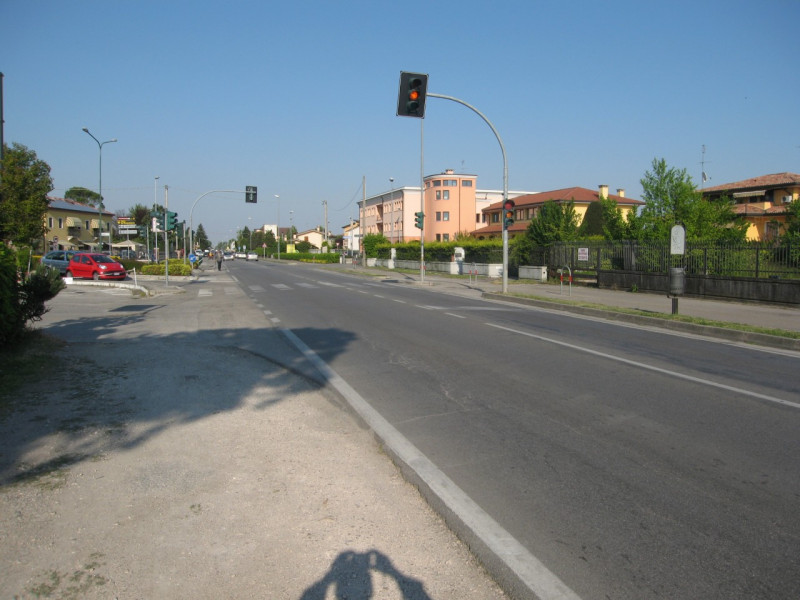 Ufficio di mq 100 netti, in elegante fabbricato di alta rappresentanza con finiture di alta quali...