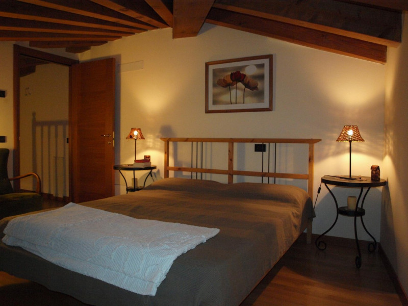 LIMENA - singolare soluzione indipendente strutturata su piu' livelli.
La soluzione gode di un gr...