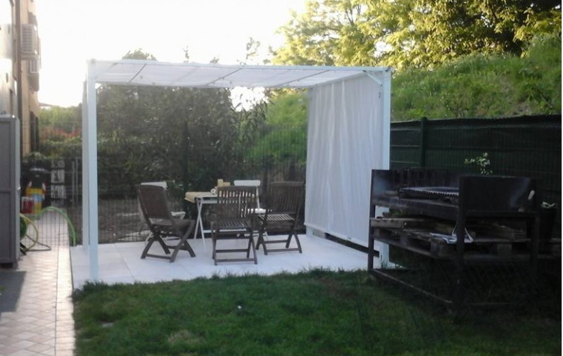 LIMENA - singolare soluzione indipendente strutturata su piu' livelli.
La soluzione gode di un gr...