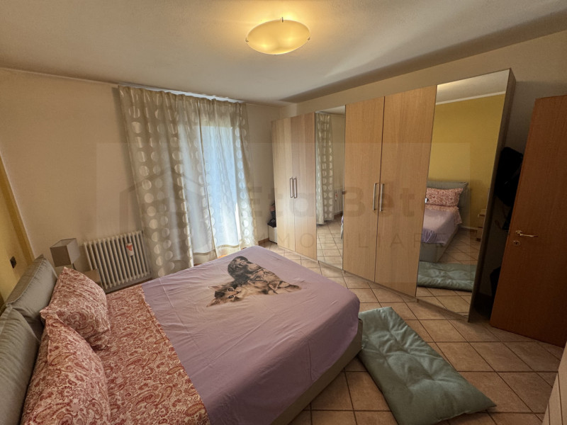 Situato nel quartiere di San Lazzaro nelle immediate vicinanze al futuro nuovo ospedale, proponia...