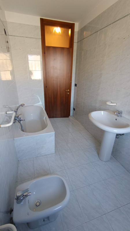 Affitto a Villa del Conte: bell’ appartamento al piano primo (no ascensore, no animali) in elegan...