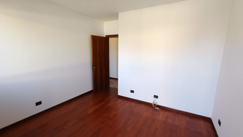 Affitto a Villa del Conte: bell’ appartamento al piano primo (no ascensore, no animali) in elegan...