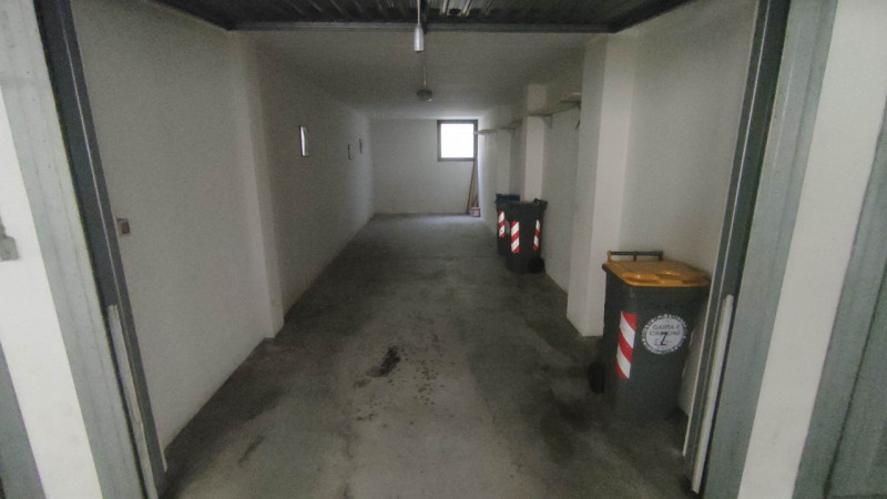 Affittasi : Villa del Conte : in centro (via Aldo Moro 1) comodo a tutti i servizi e circondato d...