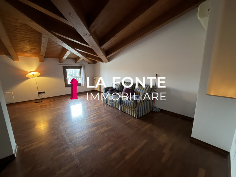 SI RICHIEDONO COPPIE REFERENZIATE.

PER POTER FISSARE UNA VISITA SCRIVERE UNA BREVE VOSTRA PRESEN...