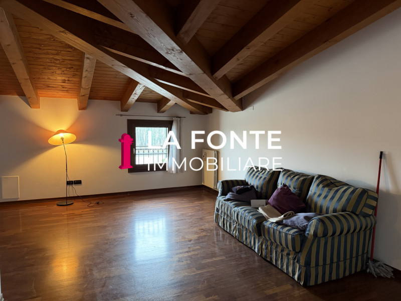 SI RICHIEDONO COPPIE REFERENZIATE.

PER POTER FISSARE UNA VISITA SCRIVERE UNA BREVE VOSTRA PRESEN...