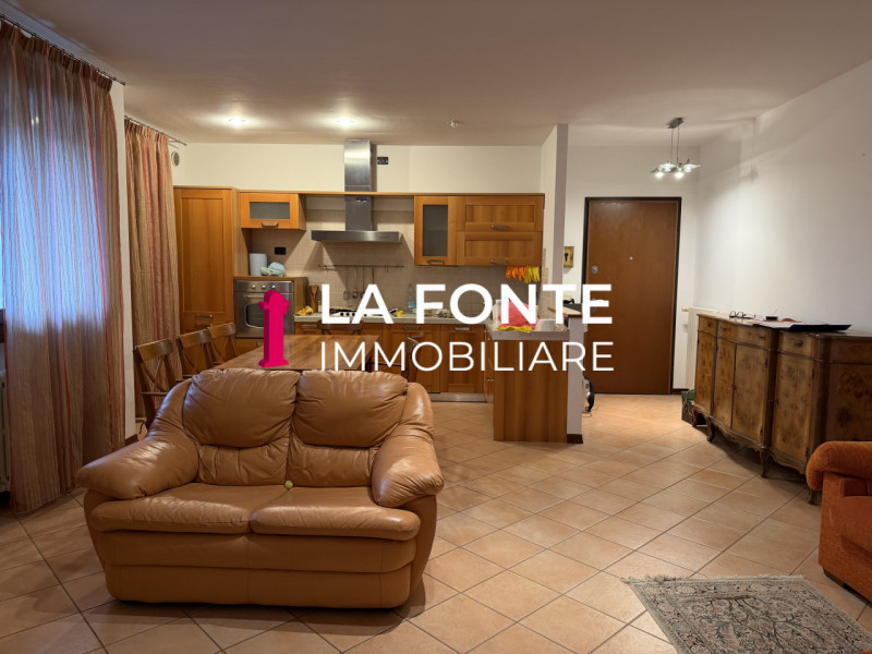 SI RICHIEDONO COPPIE REFERENZIATE.

PER POTER FISSARE UNA VISITA SCRIVERE UNA BREVE VOSTRA PRESEN...